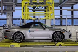 L'ultima Porsche 911 991 è stata prodotta: ecco la sua storia