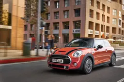 Nuova MINI: dal 9 al 15 aprile al debutto in tutte le concessionarie