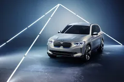 BMW iX3: il futuro dei SUV (almeno quelli tedeschi) è pulito