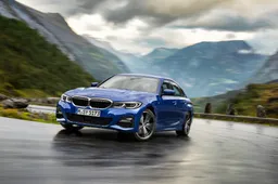 Prezzo BMW Serie 3 2019: listino e allestimenti per l’Italia