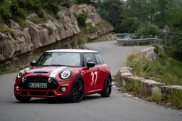Mini Paddy Hopkirk Edition: torna il mitico numero 37