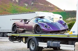 La Pagani Zonda ex Hamilton ridotta così dopo un incidente
