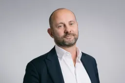 Intervista a Paolo Martini, Eni Plenitude: "Stiamo costruendo una rete di ricarica a prova di futuro"