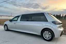 Funerale in una citycar? In Argentina c’è chi ha trovato la soluzione