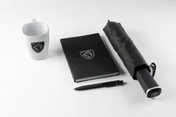 Peugeot lancia la nuova collezione Lifestyle con il nuovo logo del Brand