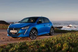 Guidare i modelli ibridi ed elettrici Peugeot è Cool, ecco perchè