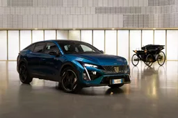 1893-2023: 130 anni di Peugeot in Italia, dalla Type 3 alla nuova 408