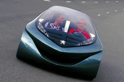 Peugeot Kart Up: 210 CV e tecnologie inedite per la concept francese