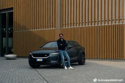 Polestar 2 Performance: prova su strada, interni, motore, prezzo
