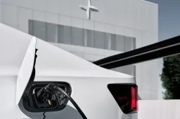 Polestar Charge: nuovo servizio per ricaricare in 650.000 colonnine europee