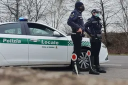 Guida senza patente a 27 anni: la scusa non ha retto con le forze dell'ordine