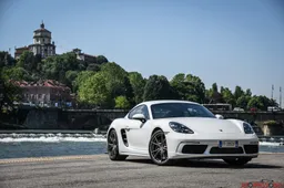 Porsche 718 Cayman | Prova su strada