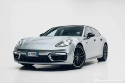 Porsche Panamera Turbo S E-Hybrid Sport Turismo: prova su strada, prezzi