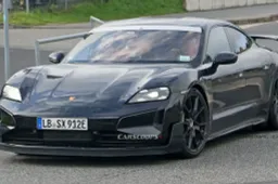 La Porsche Taycan GT da 1.000 CV sta girando al Nurburgring
