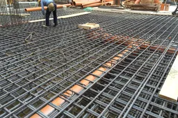 Fibre Ottiche e IA per monitorare autostrade, viadotti e Formula 1