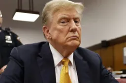 Ufficiale, Trump impone i dazi sulle auto europee: ecco di quanto