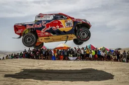 Dakar tappa dodici: Carlos Sainz, a due tappe dal termine, può solo amministare