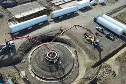 Porsche continua gli investimenti sui carburanti sintetici: i test sono promettenti