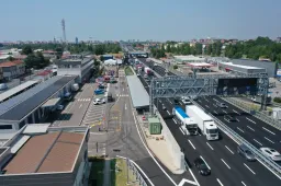 Migliora il traffico sull'Autostrada A4: apre la quarta corsia dinamica allo svincolo di Cormano