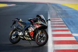 Aprilia RS 125 GP Replica 2025: la MotoGP in miniatura per i giovani piloti