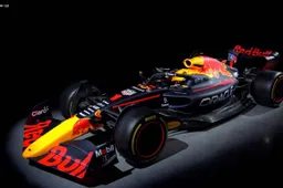 Red Bull RB18: Adrian Newey non svela tutte le carte, aspettando i test