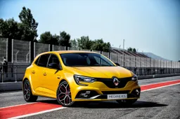 Renault Megane RS Trophy: più cattiva la versione per gli amanti della pista