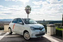 Renault Twingo elettrica 2021 | Prova su strada, interni, autonomia e prezzo