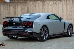 La Nissan GT-R50 Italdesign numero 11 viene messa in vendita: può valere molto