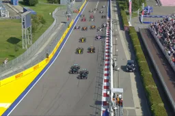 GP Russia 2020: Hamilton penalizzato, vince Bottas