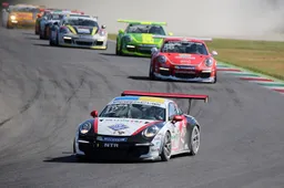 Carrera Cup Italia 2017 al Mugello: gara1 a Pera e gara 2 a Rovera, il duello continua