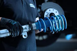 Assetto auto: come cambiare molle e ammortizzatori