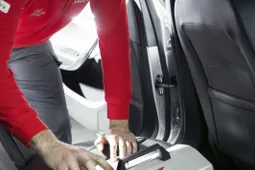 Carglass: in viaggio con gli amici a quattro zampe senza preoccupazioni