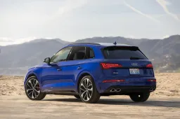 Audi rimuove gli scarichi finti per la gioia degli appassionati