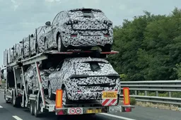 La nuova Alfa Romeo Tonale sorpresa sulla bisarca [FOTO SPIA]