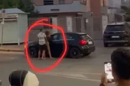 Fanno sesso in strada davanti all’auto: identificati grazie alla targa