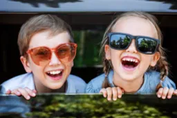 Sicurezza dei bambini in auto: regole e consigli