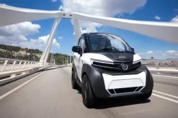 Nissan lancia la sua mini elettrica: ecco le nuove Silence S04