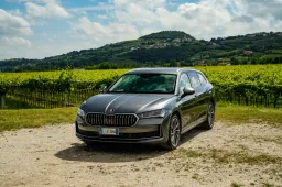 Prova in anteprima Skoda Superb 2024: solo Wagon, come va con il Diesel da 150 CV