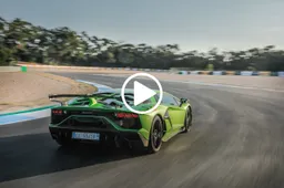 Sound 8D: che rumore fa il V12 Lamborghini? [VIDEO]