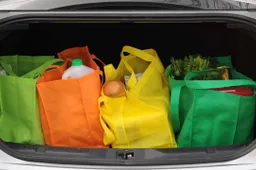 Foglio per andare a fare la spesa e uscire di casa: devo stamparlo?