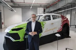 Intervista a Stefano Domenicali: presente e futuro di Lamborghini dalle parole del suo presidente