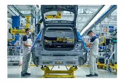 Torino sarà la nuova casa di Maserati e il "cuore elettrico" di Stellantis