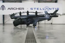Stellantis aumenta la sua partnership strategica con Archer: presto il primo aerotaxi?