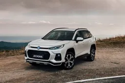 Suzuki Across 2021: Prova in anteprima, interni, motore e prezzo