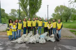 Torino più pulita grazie a Suzuki: 200 kg di rifiuti raccolti in un giorno