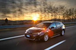 Suzuki Hybrid: tutti gli eco incentivi per guidare le ibride giapponesi