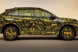 La nuova T-Roc ibrida pronta al debutto: primo spoiler prima di vederla dal vivo