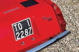 Targhe e documenti originali su auto storiche: manca il decreto attuativo