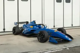 Svelata a Monza la nuova Tatuus T-326, migliorata sotto ogni aspetto