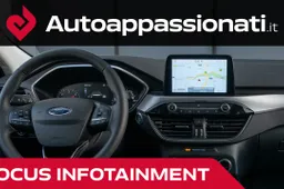 Ford Kuga Ecoblue Hybrid: il nostro Focus Infotainment del SUV dell'Ovale Blu